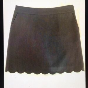 💋LOFT Scallop Hem Short Fully Lined Career Skirt